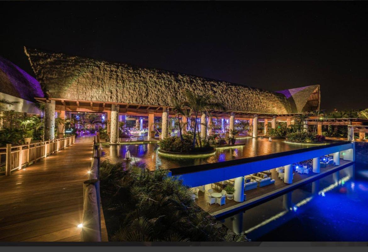 Grand Luxxe With Free Golf Hotel Nuevo Vallarta Exterior foto
